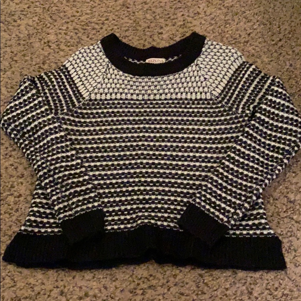 Black and White Patterned Pullover Sweater